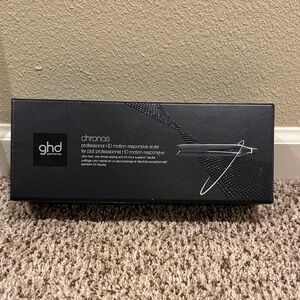 ghd Chronos Professional Styler in Black